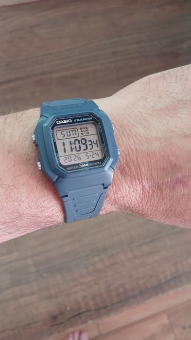 Casio w-800h-2aves електронний годинник