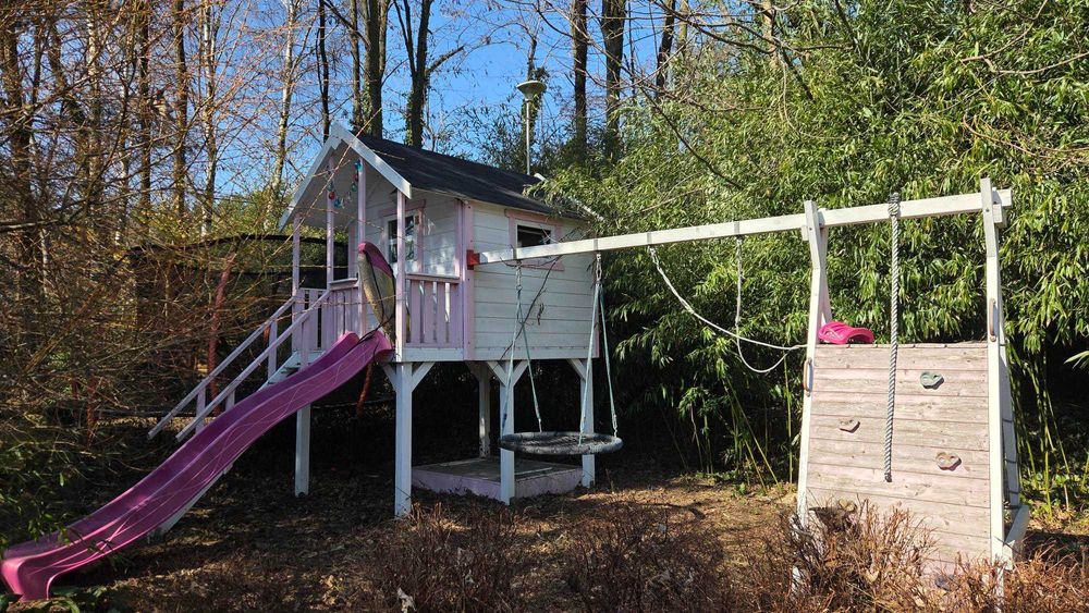 Domek, plac zabaw dla dzieci TV