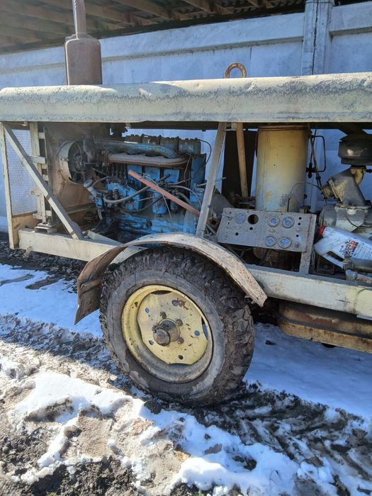 Продам компрессор или отдельно двигатель