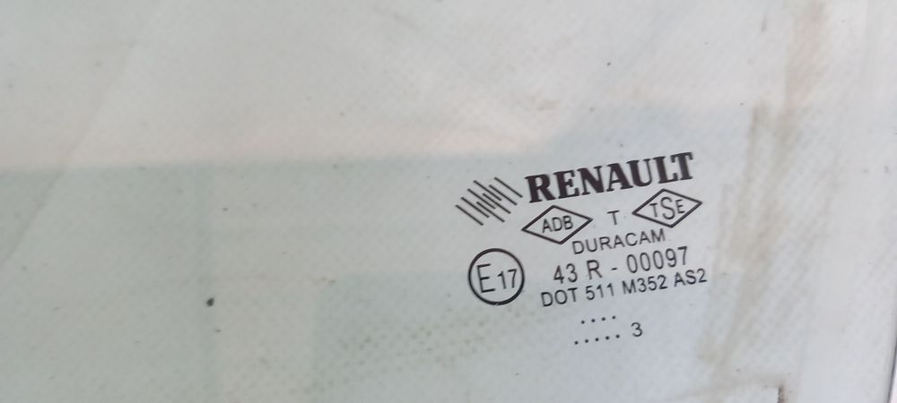 Vidro porta frente esquerda RENAULT Clio IV (BH_)