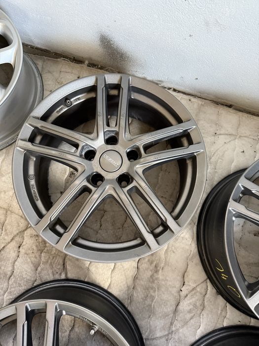 Felgi aluminiowe Dezent ET 30 7,5jx17” 5x112 Audi Skoda Seat VW