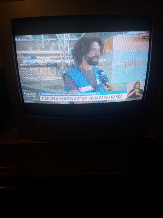 Televisão antiga Marca Sanyo