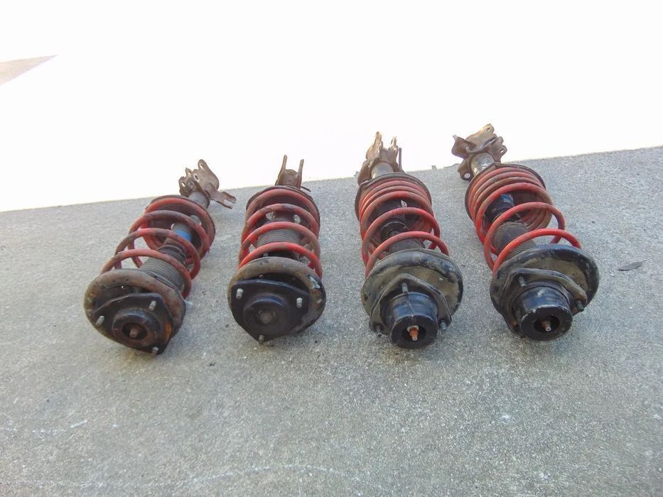 Nissan 100 NX suspensão " usado em bom estado