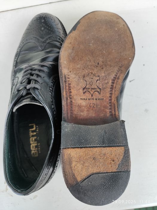 Туфли мужские кожаные черного цвета 42 размер