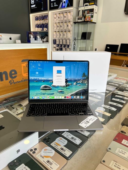 MACBOOK AIR M2 13" 256GB/8GB EXCELENTE ESTADO