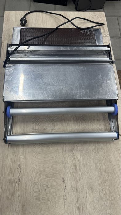 Гарячий стіл для стрейч плівки б/в