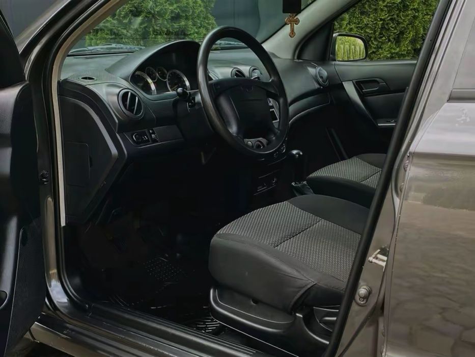 Chevrolet Aveo  2013 рік