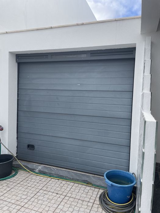 Portao de garagem automatico
