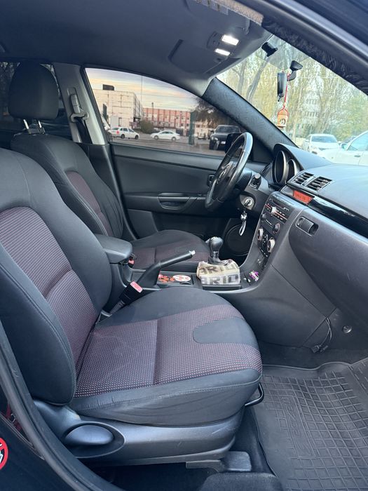Mazda 3. 2.0 газ/бенз
