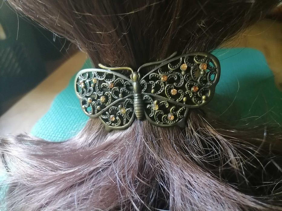 Заколка /шпилька для волос з камінцями, Італія.