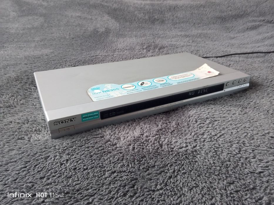 Odtwarzacz DVD SONY