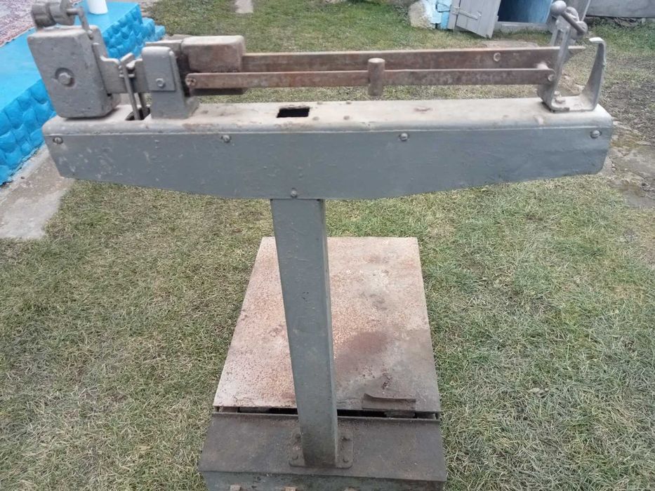 Продається вага механічна