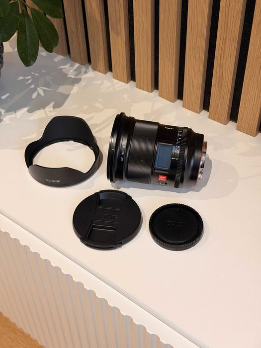 Obiektyw Viltrox AF 16mm F1.8 FE Sony *stan idealny*