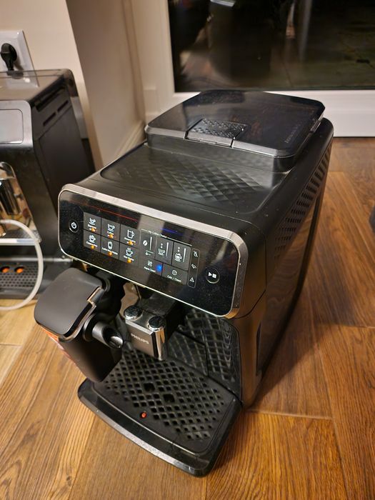 Ekspres do kawy Philips LatteGo z systemem mleka