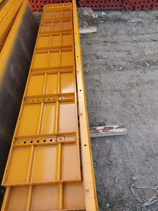 Szalunki słupowe, płyta uniwersalna 0,5x3m
