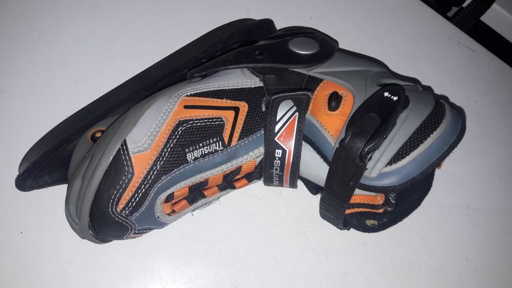 Łyżwy Hokejowe B-SQUARE rozmiar 34-36 SUPER stan