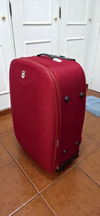 4 Malas de Viagem de 23kg com Capa de Proteção