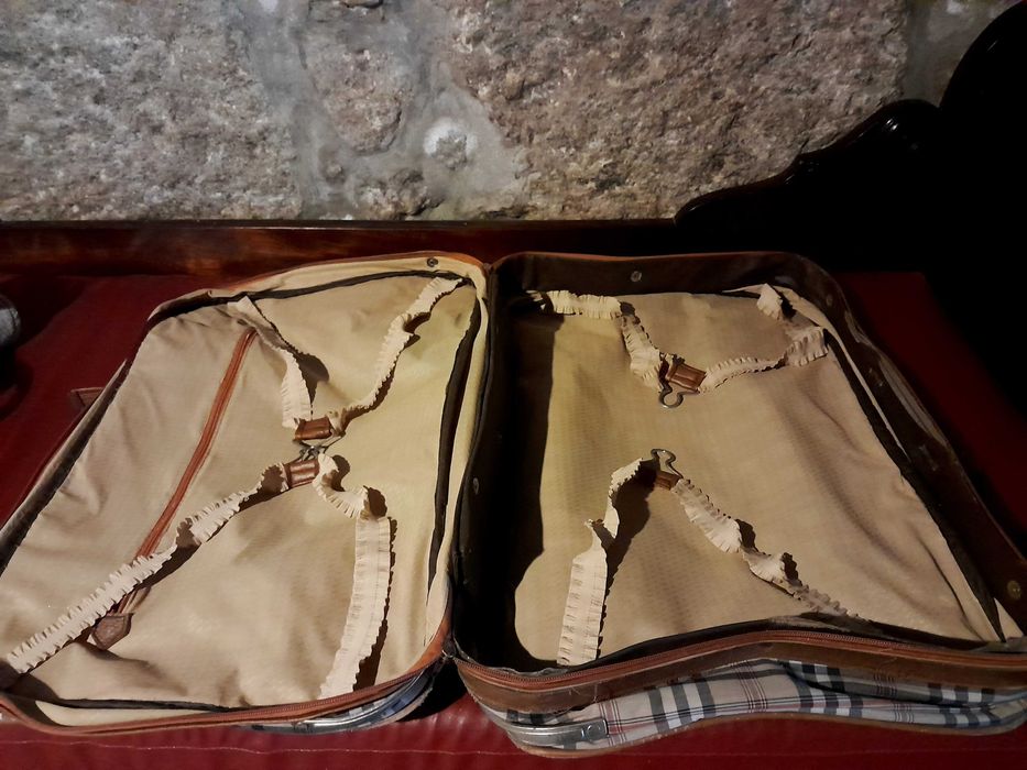 Mala de viagem vintage anos 80