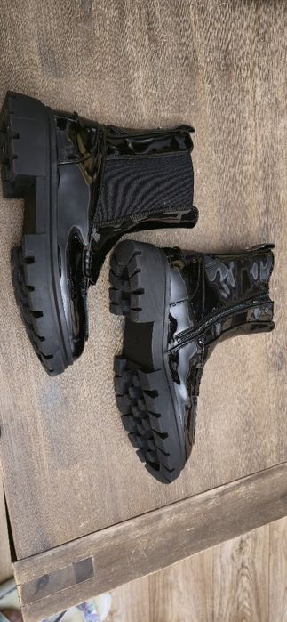 Botki Reserved roz. 38 dziewczęce.