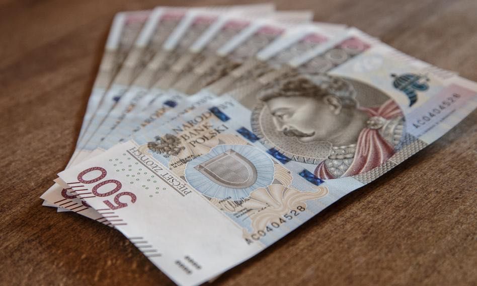 SZYBKA POŻYCZKA PRYWATNA BEZ BAZ, oddłużanie z komornikiem, na 800+