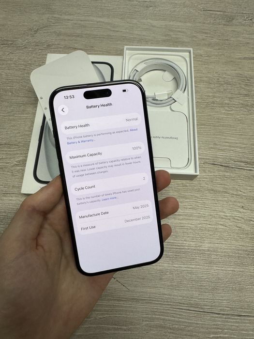 Новий Apple iPhone 15 128GB Black eSIM MDM