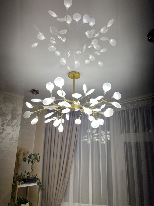 Продам люстру, 46 лампочок, металевий корпус