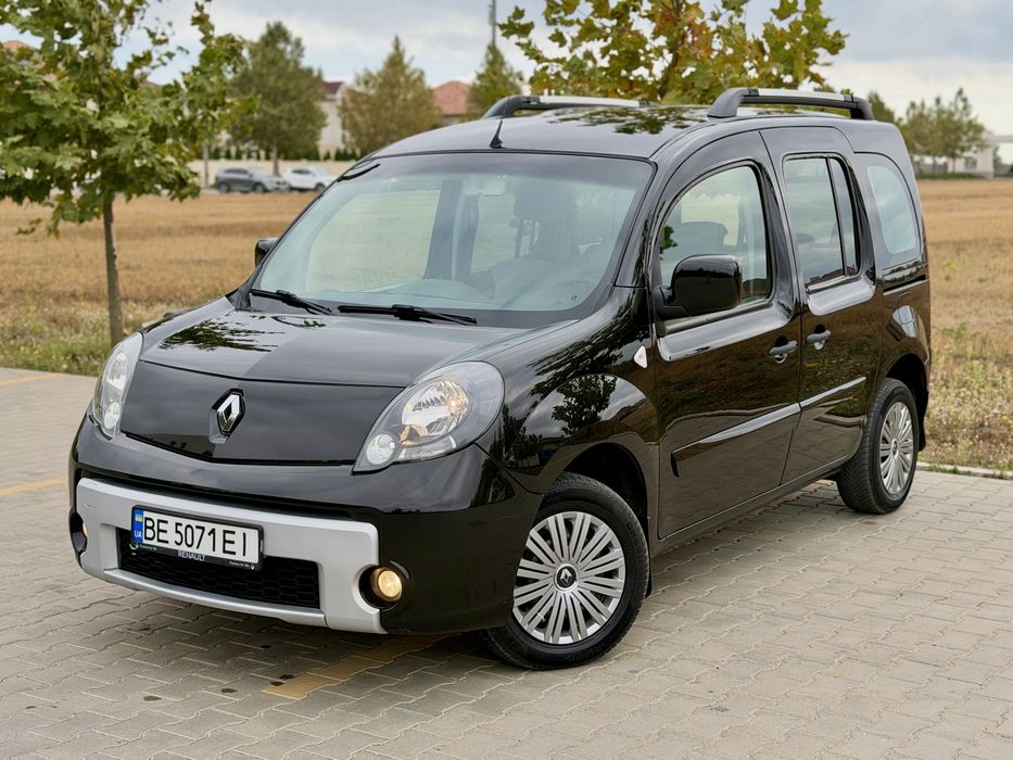 Renault Kangoo 2011г 1,5 дизель Оригинал Пасажир