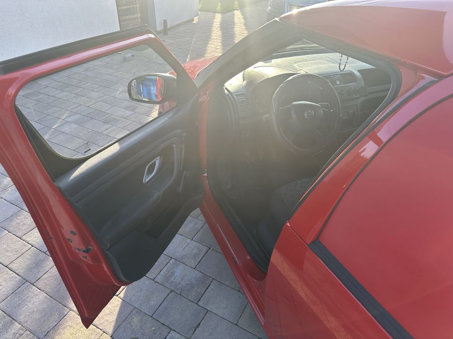 Skoda Praktik 2013 VIN TMB1HB5J6EB600009 фото оголошення 7 з 15