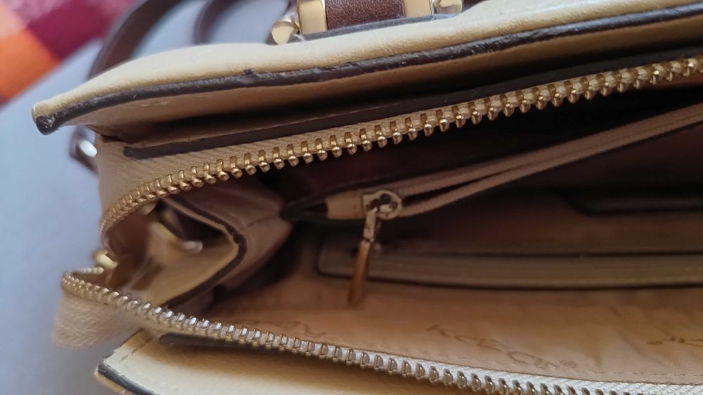 Torebka Kazar jasnobeżowo-brązowa