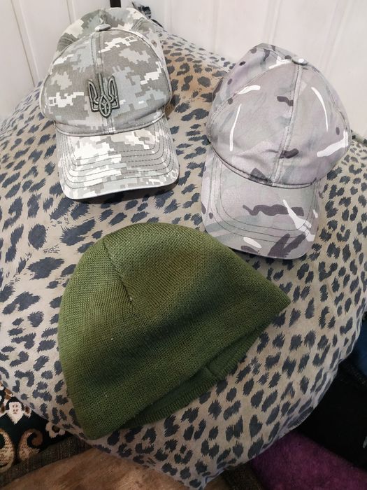 Ккепка бейзболка з натуральної тканини сірого кольору п'ятдесят дев'ят