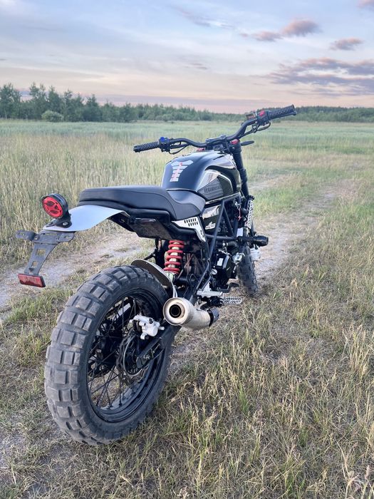 Скрамблер 300 2025 року