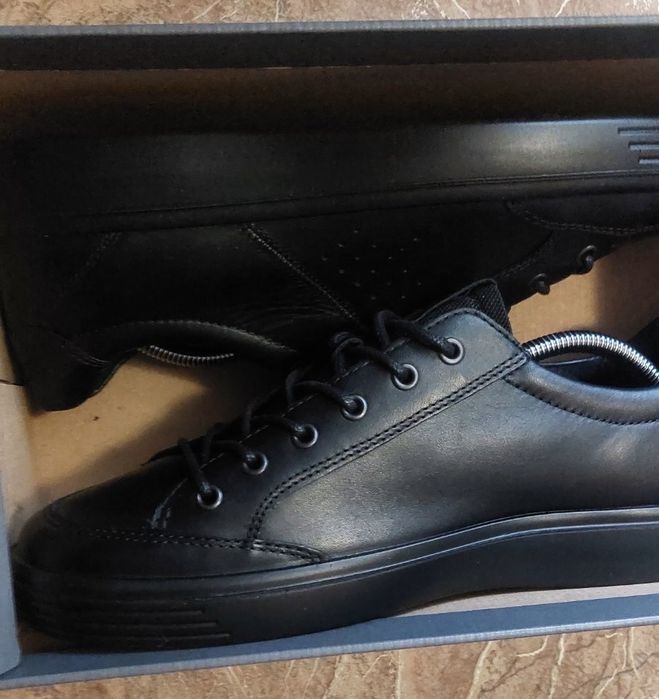 Продам Мужские кожаные кеды ECCO Soft Classic M, размер 45 (новые)