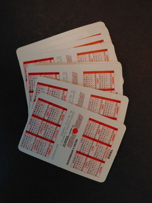 Lote de 8 calendários/cromos de automóveis clássicos  1988