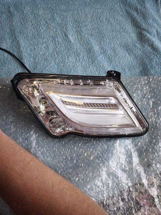 luz de circulação diurna (DRL) LED para o para-choque dianteiro, compatível com os modelos Volvo S60 e V60 de 2011 a 2013(esquerdo).