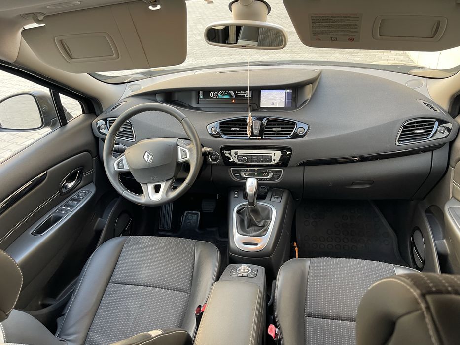 Renault Grand Scenic Bose