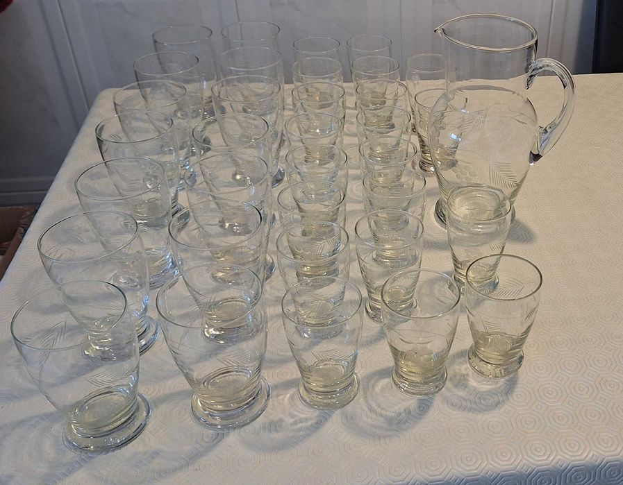 Carafe and glasses made of cut crystal glass