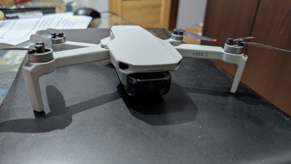 Dron DJI Mini 2 stan idealny