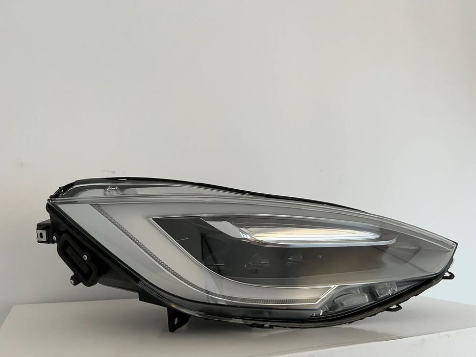 Farol Otica Original Tesla Model S Direito