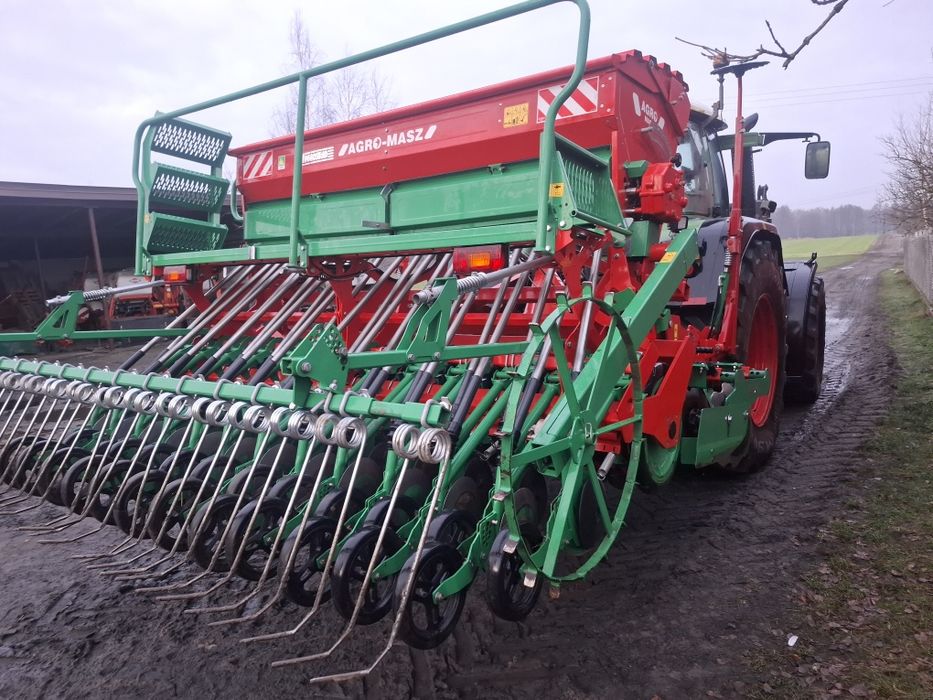 Siewnik agregat uprawowo siewny talerzowy agro masz SN 300