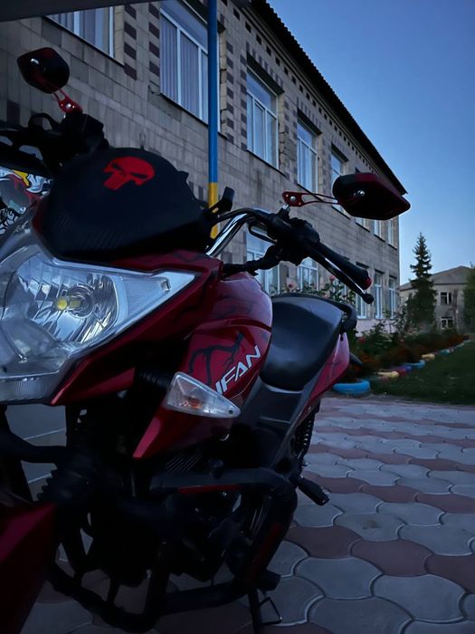 Продам Lifan 150-2E