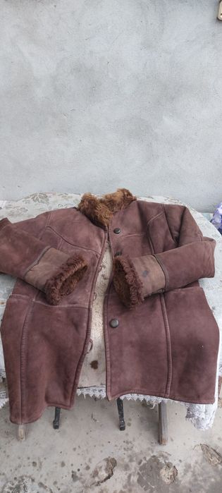 Тепла куртка жіноча