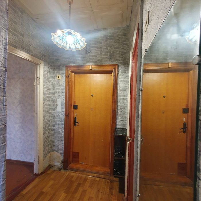 Продам 1-кімнатну квартиру Виставка / СВ