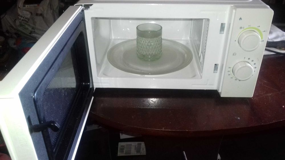 vendo microondas marca selecline a funcionar