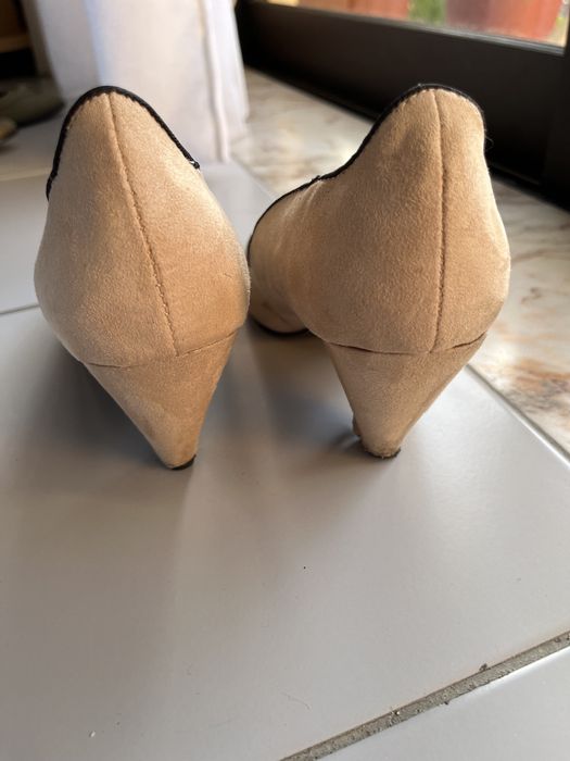 Sapatos de Salto alto Creme