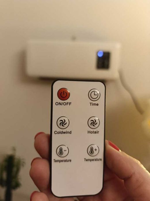 обогреватель настенный с пультом и сушкой тепло вентилятор дуйка LED