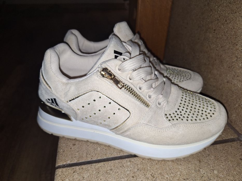 Buty sportowe wygodne