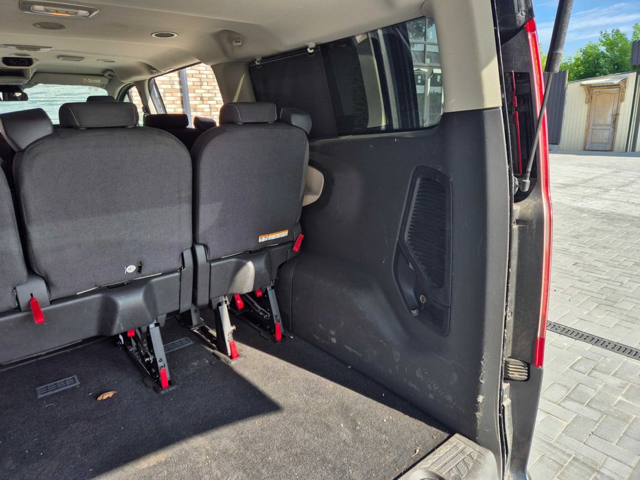 Салон на форд кустом