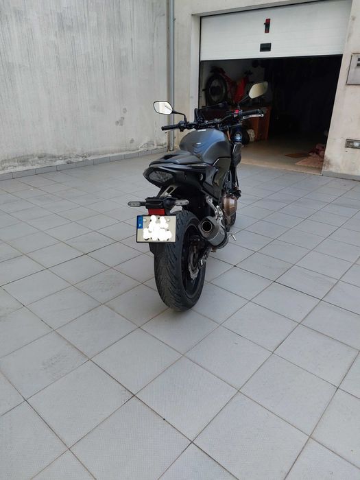 Cb500f 2023 com 18200km como nova