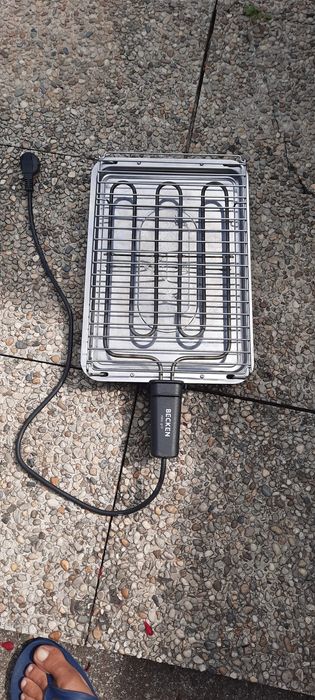 Grelhador eletrico
