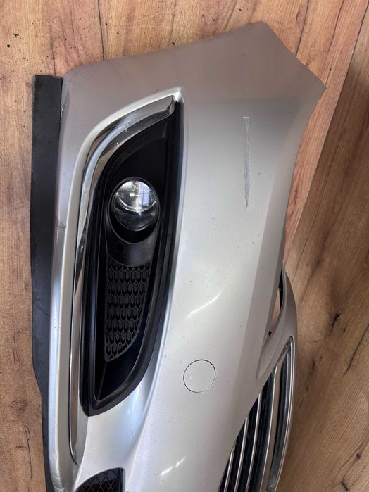 Zderzak przedni Opel Insignia lift